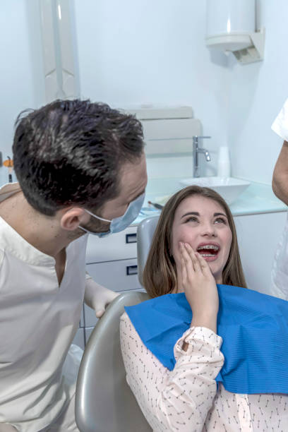 Best Broken or Chipped Tooth Repair in Palmetto Bay, FL